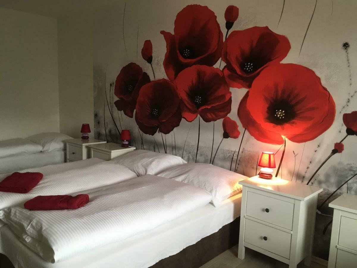 Apartmam Na Namesti II Opočno Kültér fotó