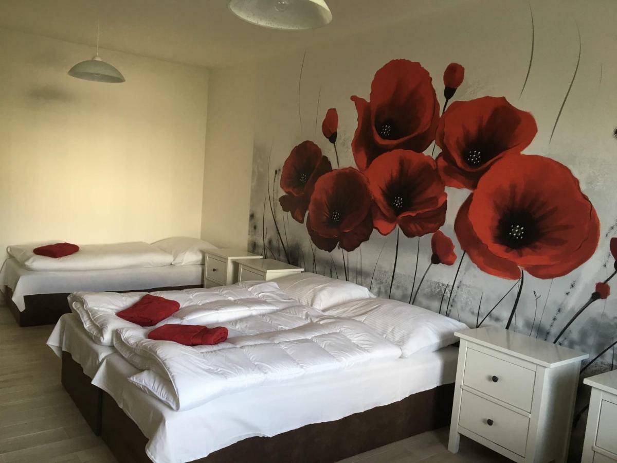 Apartmam Na Namesti II Opočno Kültér fotó